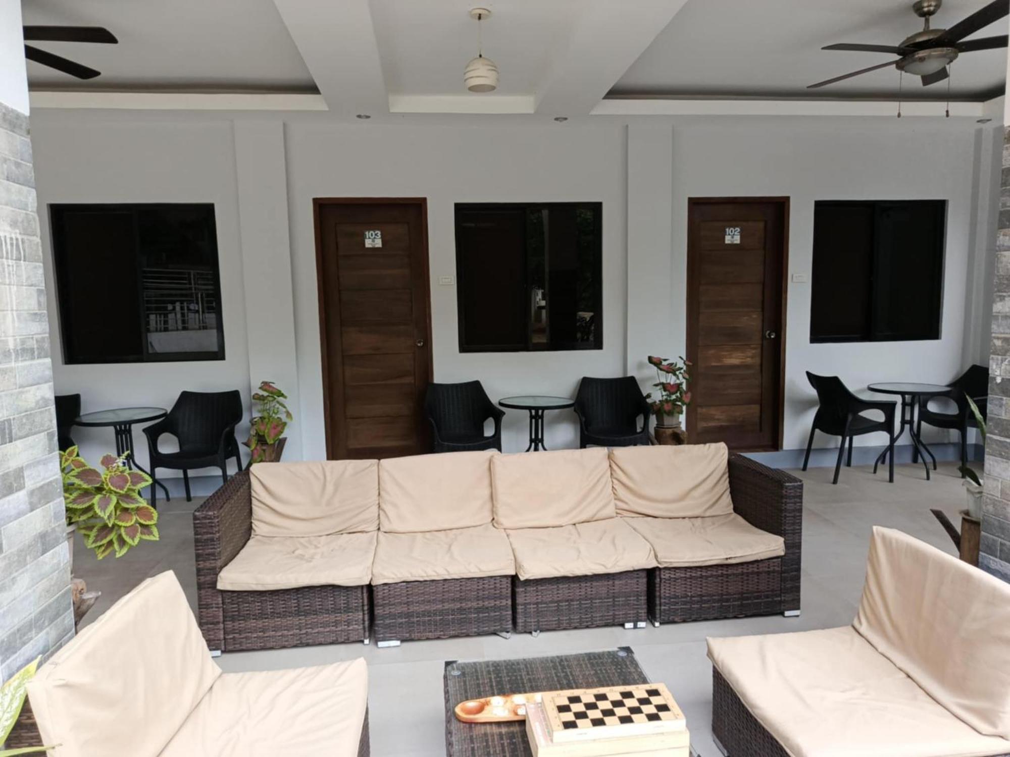 Harbour Bliss Hotel *